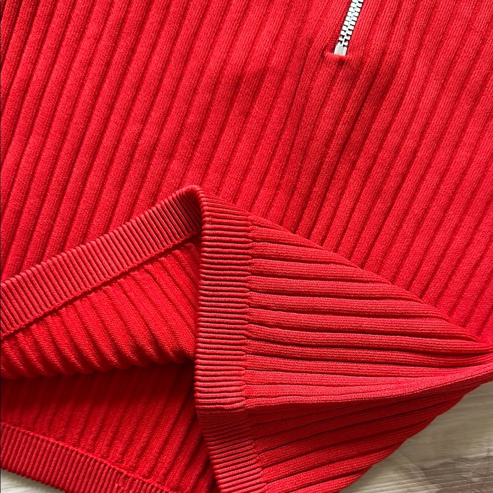 Zara Women’s Red Ribbed Mini Top - Picture 9 of 9